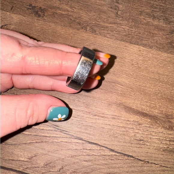 Oura Ring - Picture 4 of 6